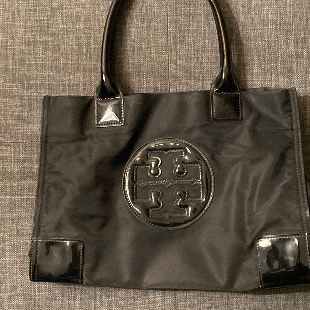 Black Tory Burch purse